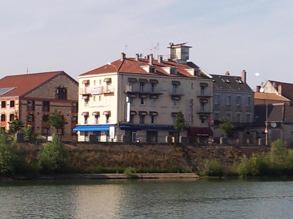 Hotel Syracuse Chalon-sur-Saone Luaran gambar